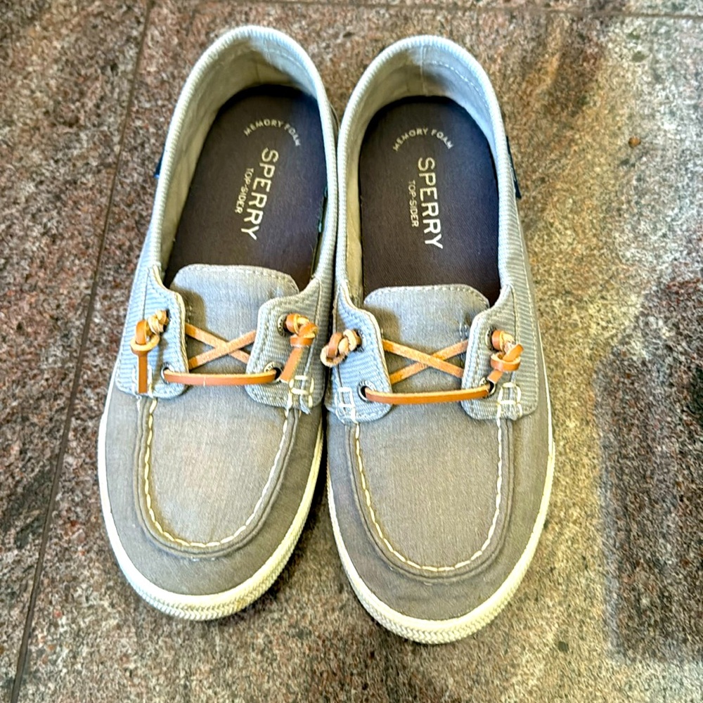 Sperry women's lounge away sneaker